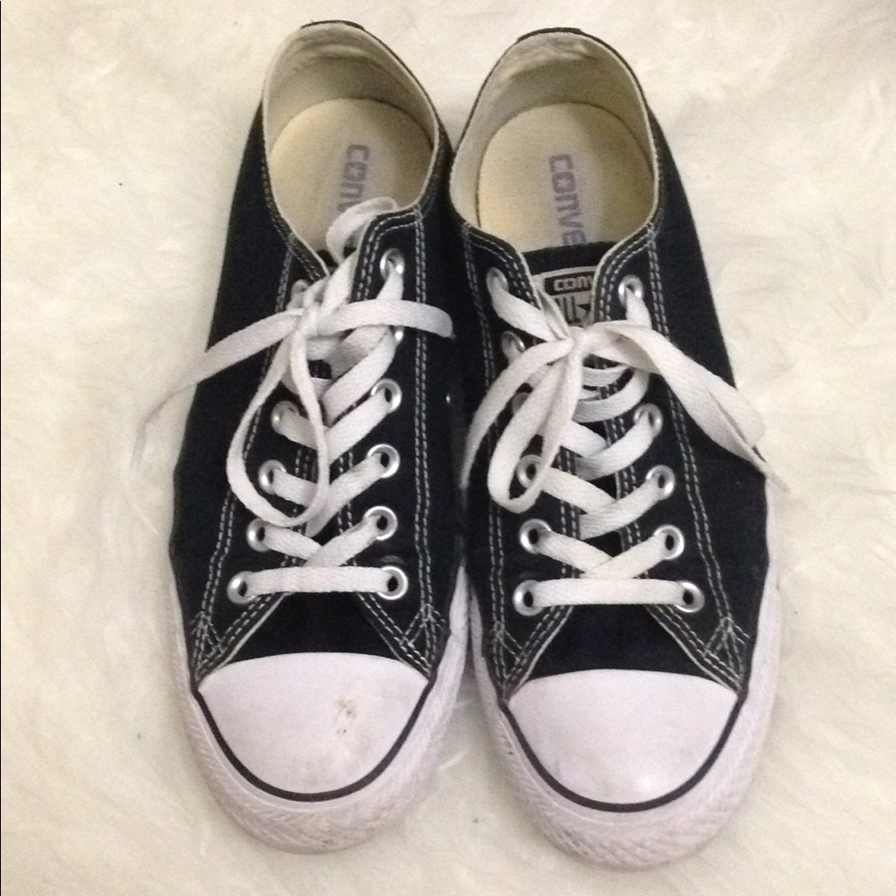Black converse